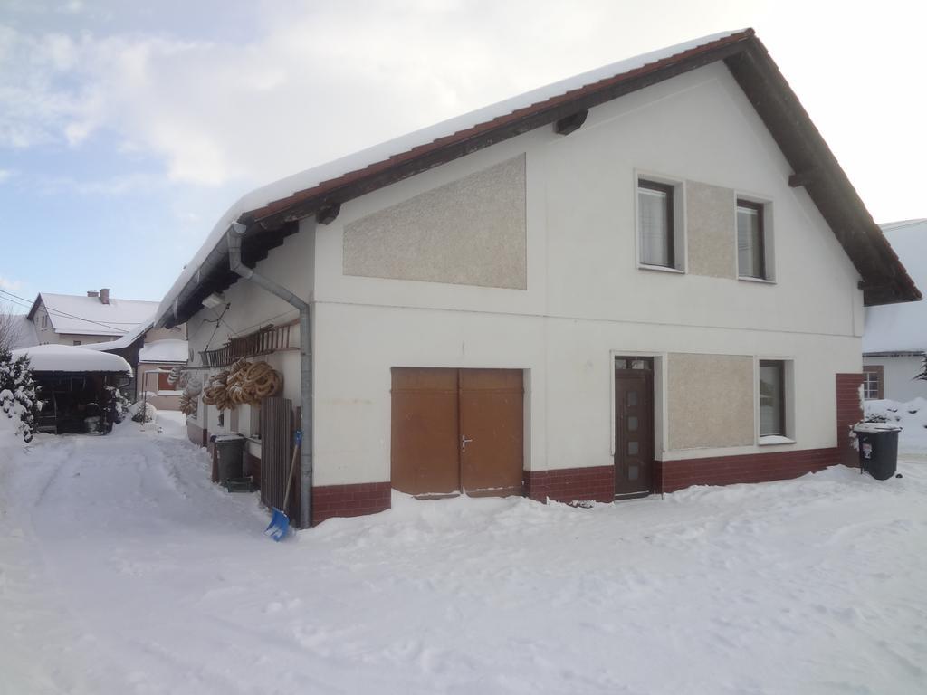 Holiday House Moravkovi Horni Branna Exterior photo